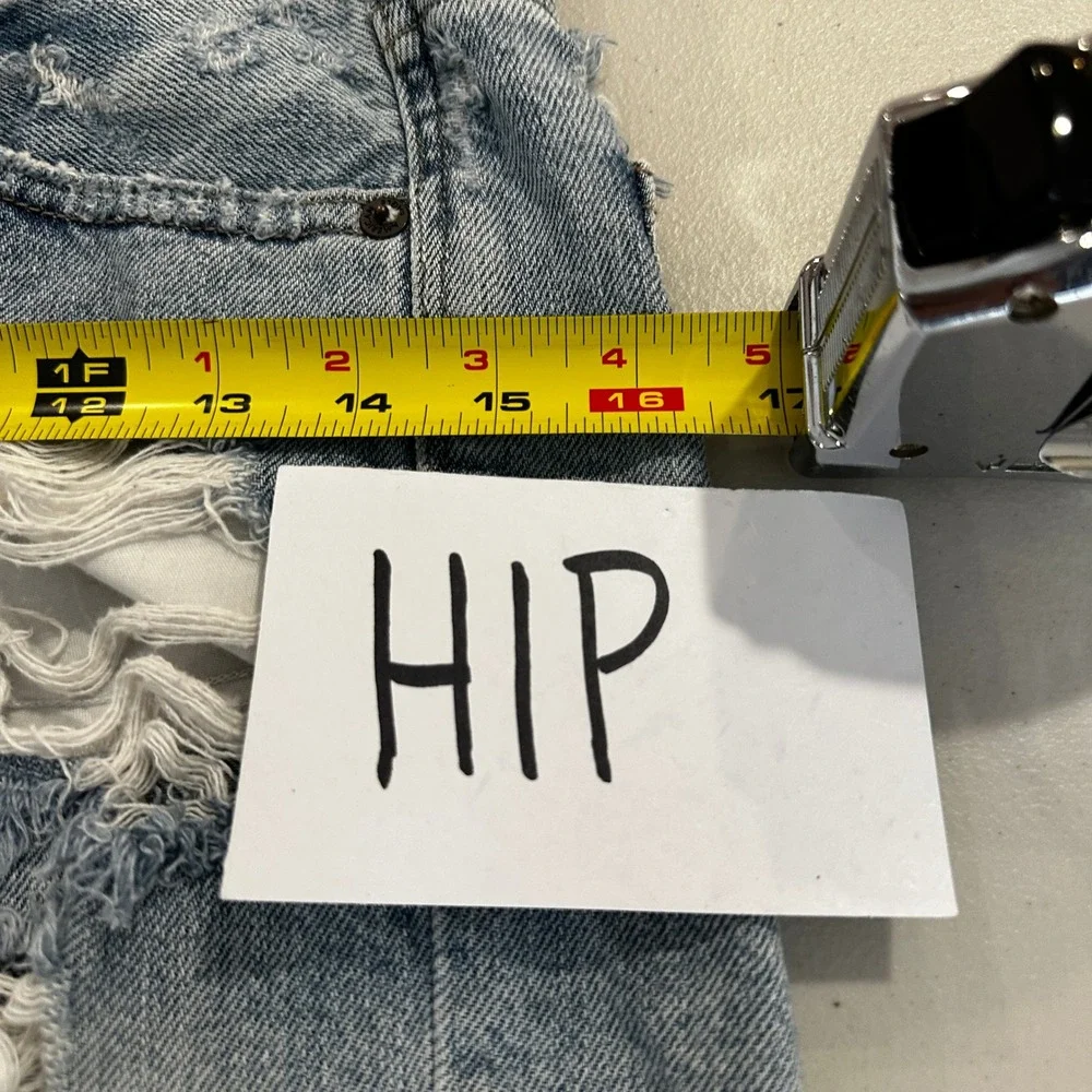 American Eagle Outfitters preowned no